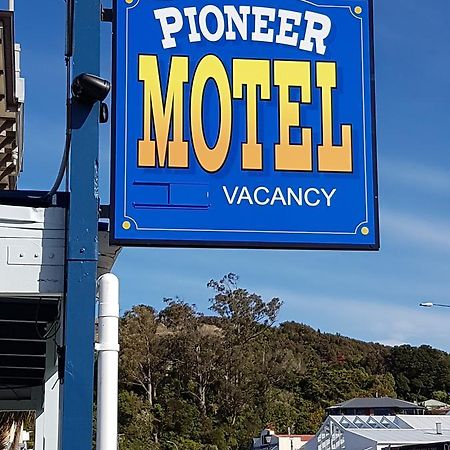 Pioneer Motels Collingwood Exteriör bild